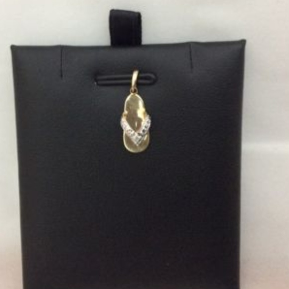 Jewelry - 10K GOLD SANDAL FLIP FLOP CHARM